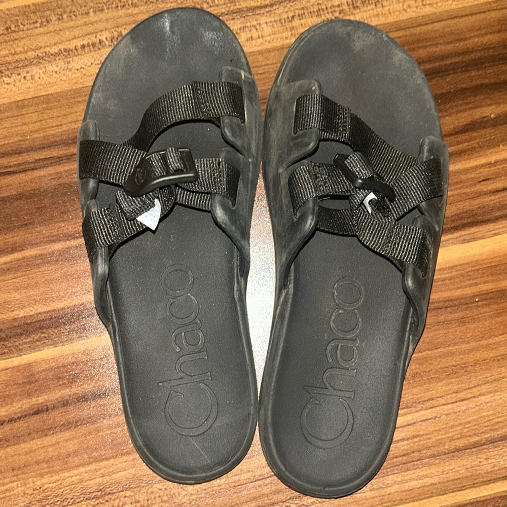 Chaco Black Chillos Slides Kids Sz 6